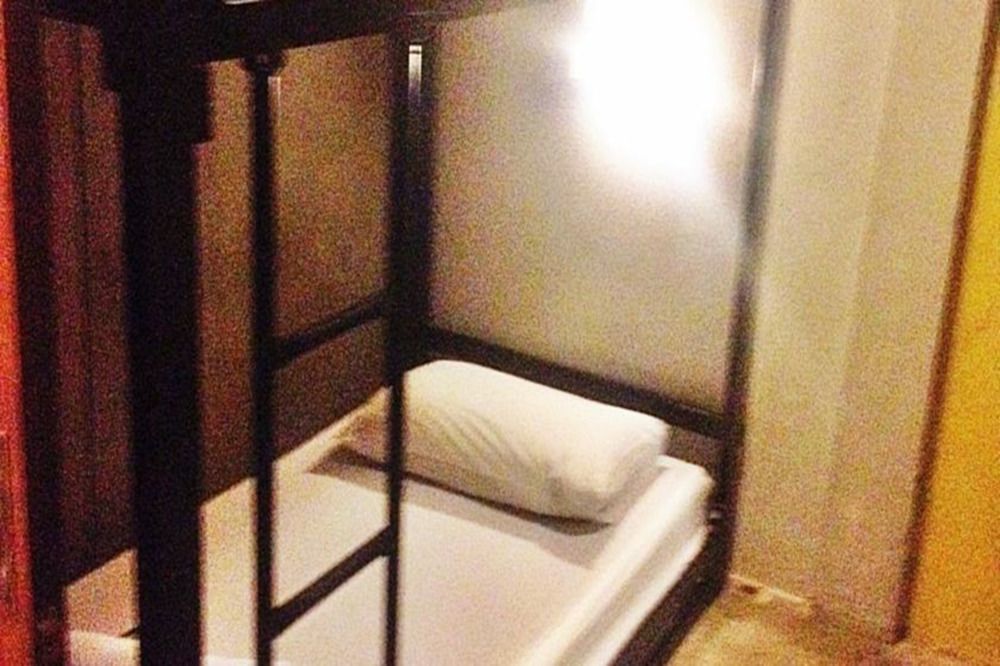 Bed Bangkok Hostel מראה חיצוני תמונה