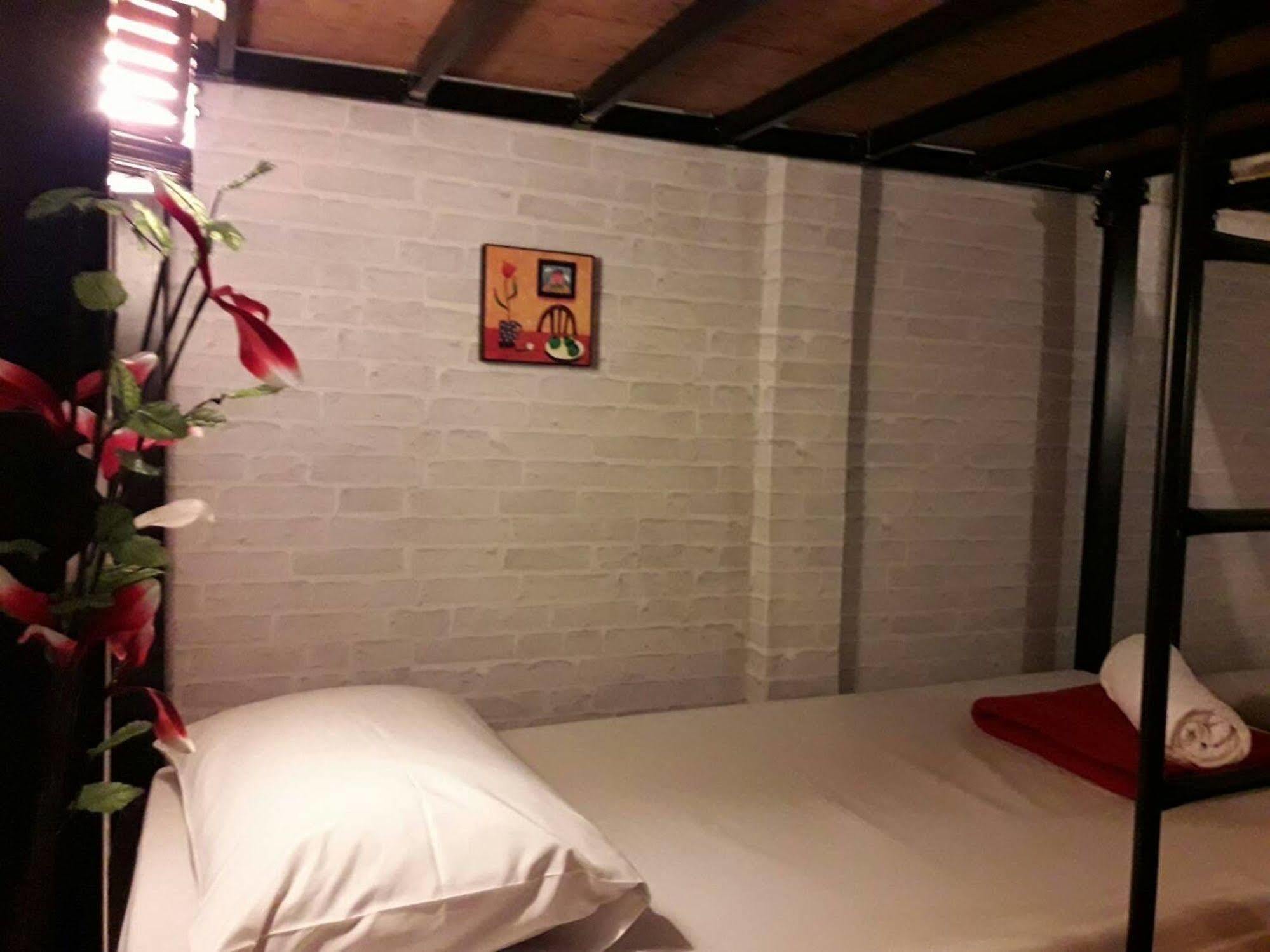 Bed Bangkok Hostel מראה חיצוני תמונה
