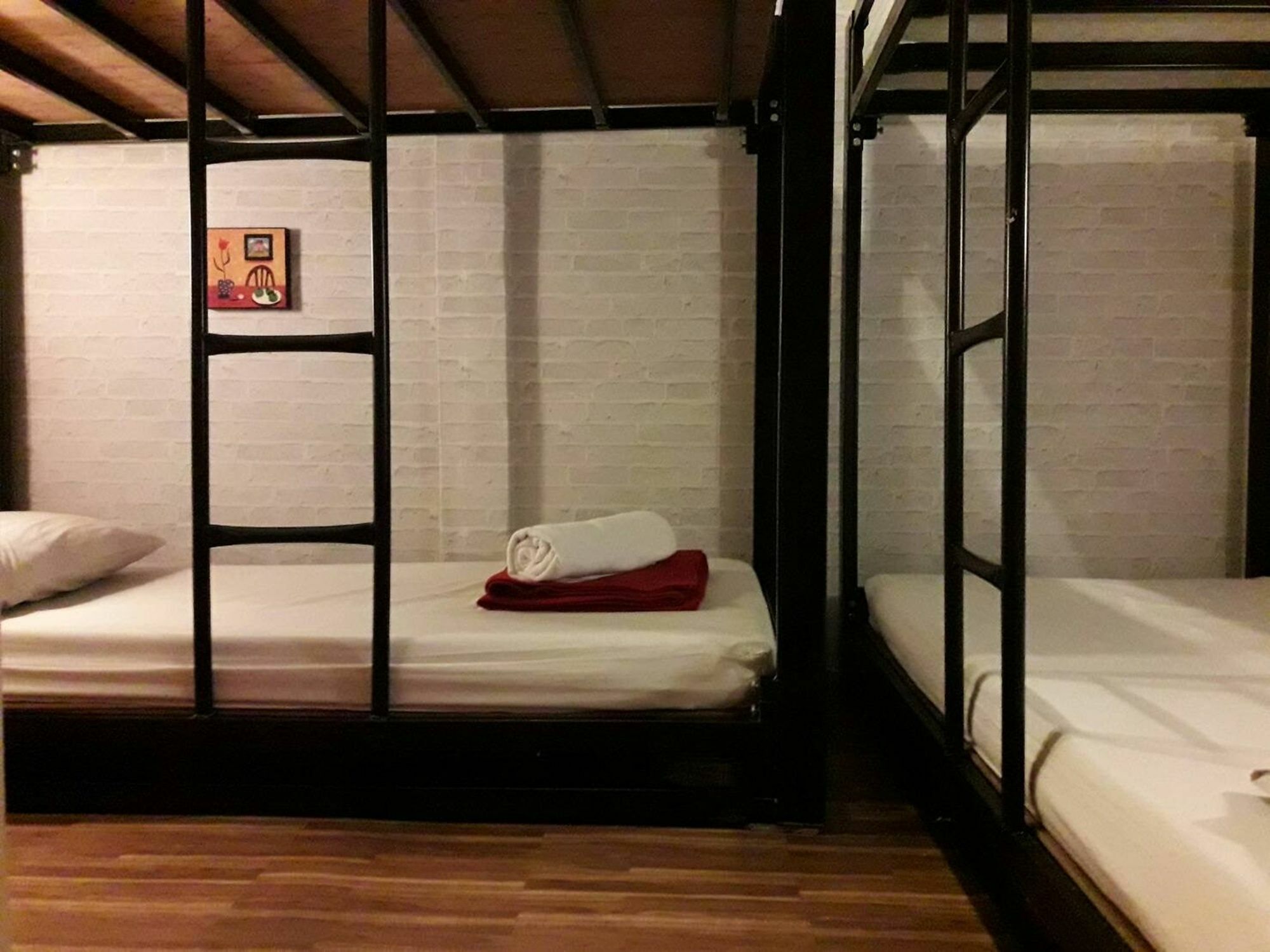 Bed Bangkok Hostel מראה חיצוני תמונה