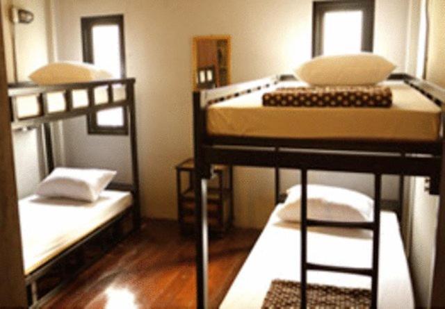 Bed Bangkok Hostel מראה חיצוני תמונה